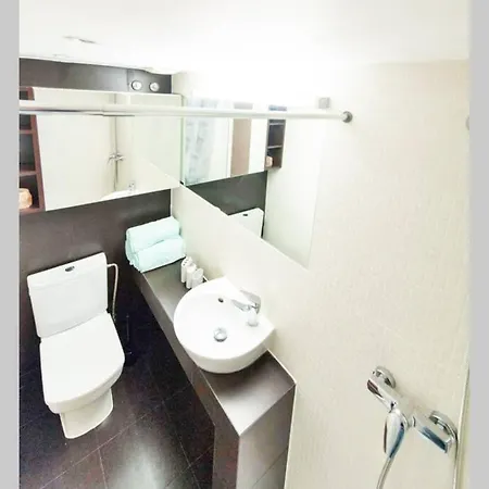Windmill Blue - For 2 In The Heart Of The City Appartement